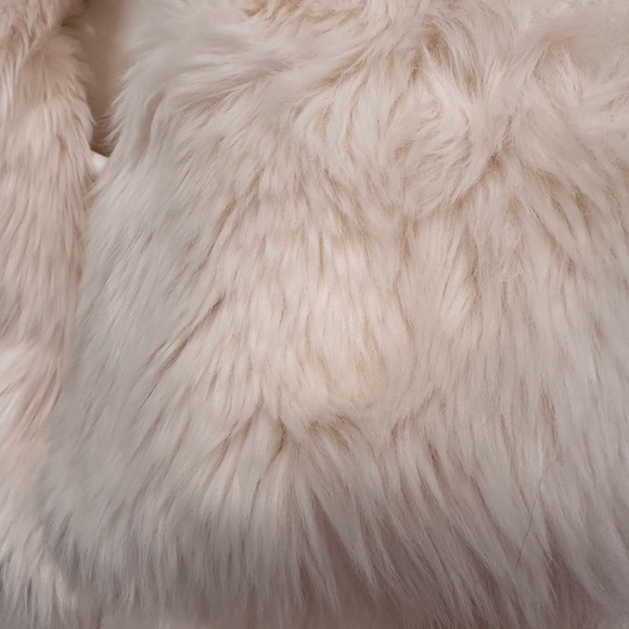 2 for $22 || Fossil Faux Fur Jacket 🤍 Medium 🤍 Pockets - Picture 10 of 13